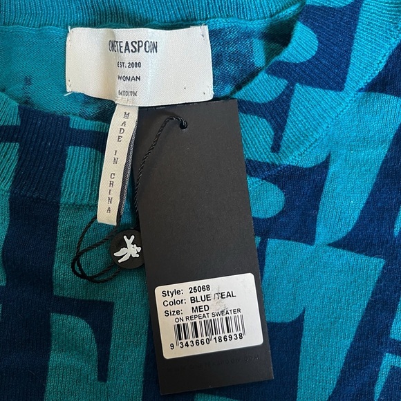NWT One Teaspoon Logo Sweater Medium - Picture 5 of 5